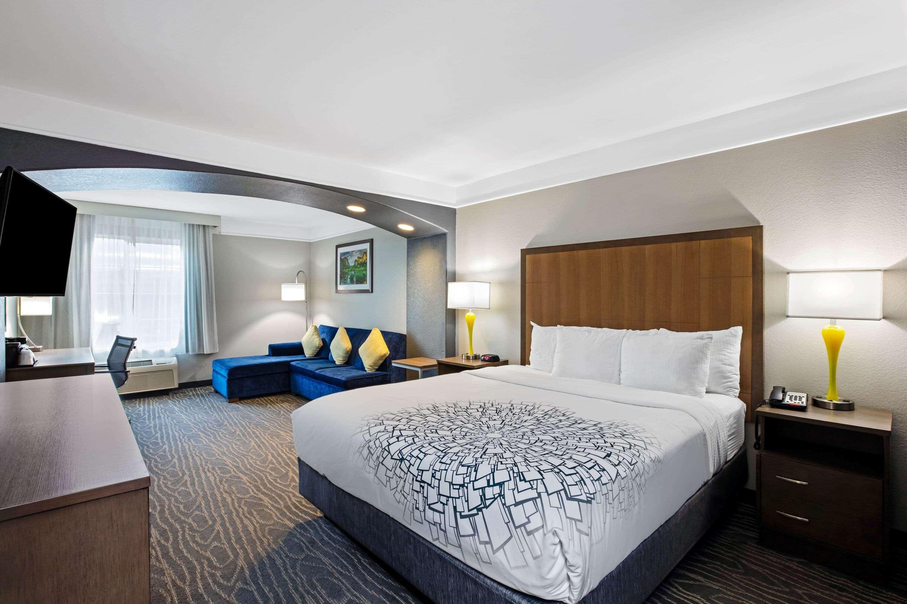Отель La Quinta By Wyndham Manteca - Ripon Экстерьер фото