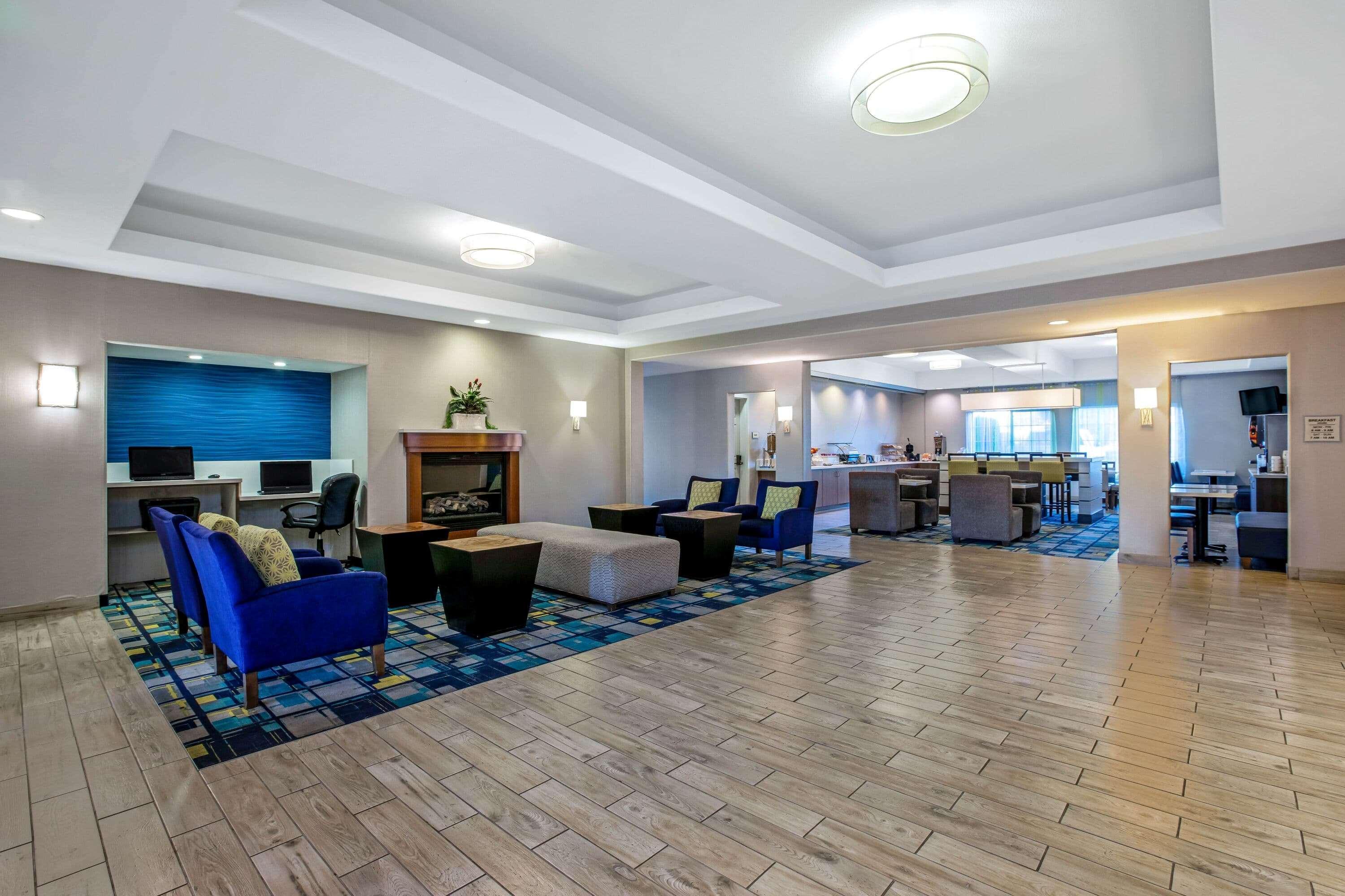 Отель La Quinta By Wyndham Manteca - Ripon Экстерьер фото